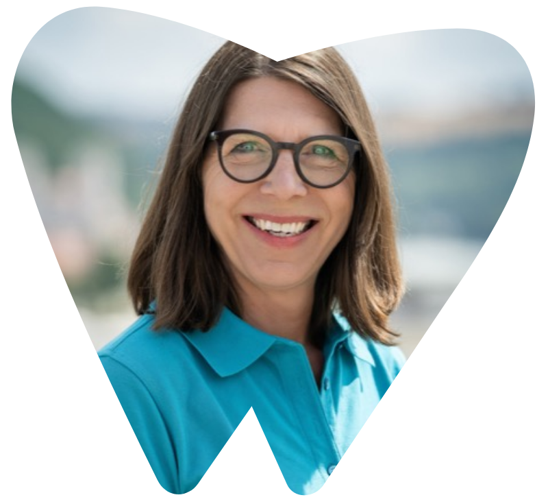 Andrea Zieringer, Praxismanagerin